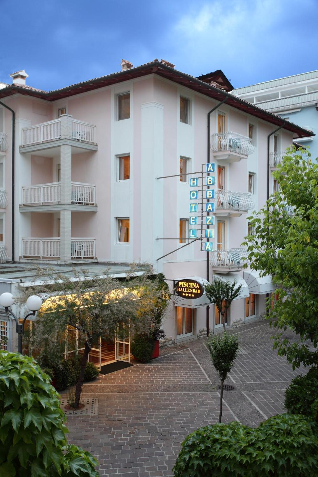 غرادو Hotel Abbazia المظهر الخارجي الصورة